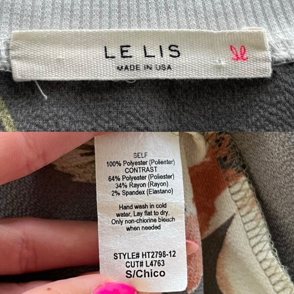 Le Lis Women’s Sz S Gray Blush Pink Floral Zip Chiffon Bomber Jacket Cottagecore - Picture 3 of 16